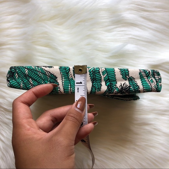 Origins Make-up Bag - Picture 5 of 8